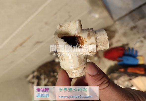 康马引起漏水的原因有哪些？